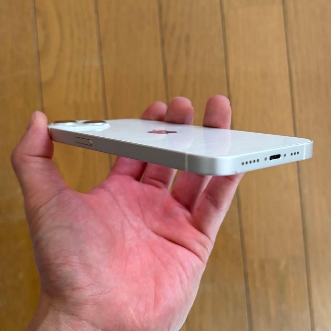 美品 iPhone13 128GB SIMフリー スターライト ケーブル付き