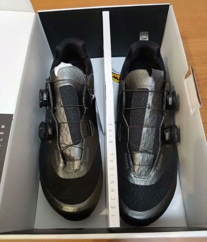 【新品未使用】ノースウェーブ MISTRAL PLUS ロードシューズ【45】