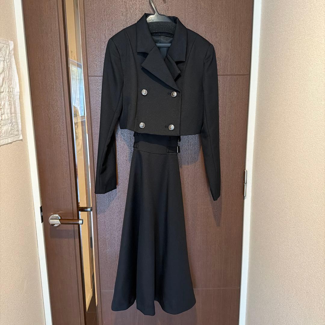 小学生女子　卒業式スーツ&シャツ　黒