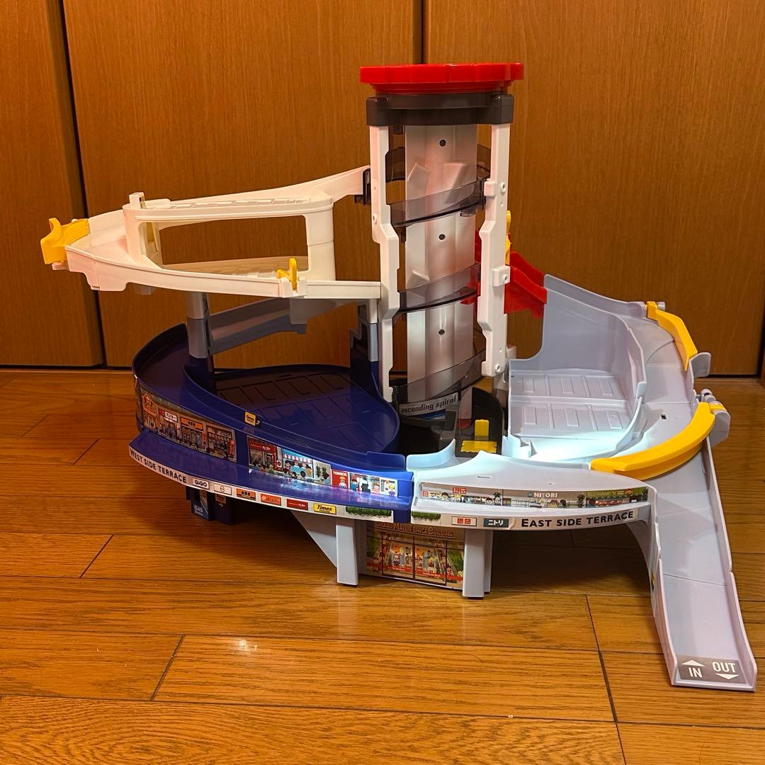 トミカ グランドモールトミカビル 55周年特別仕様