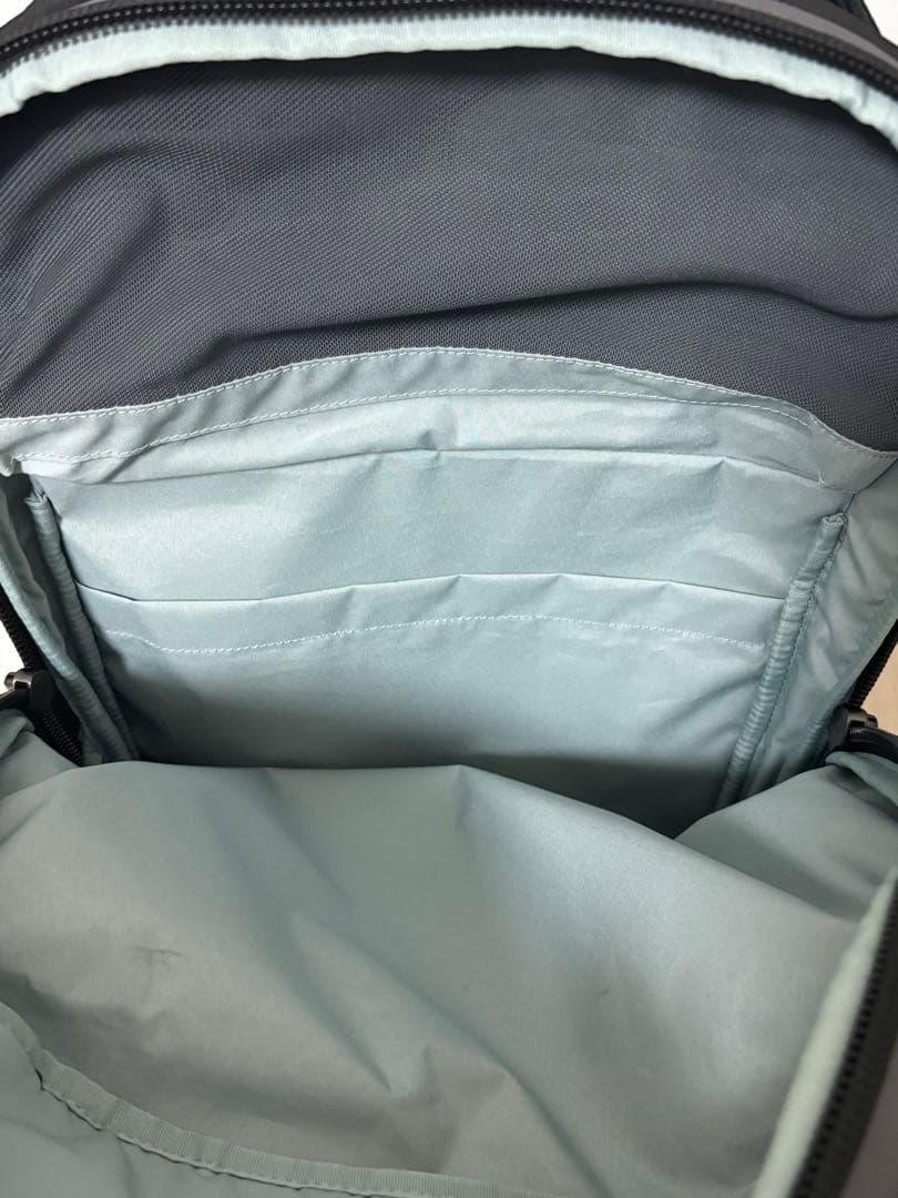 NEMO VANTAGE 26L ニーモ　バックパック　バンテージ26