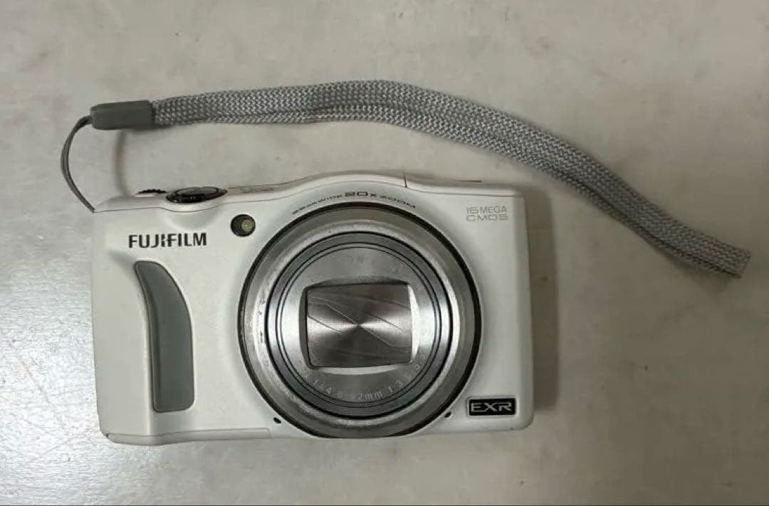 FUJIFILM デジタルカメラ FINEPIX F800EXR ホワイト
