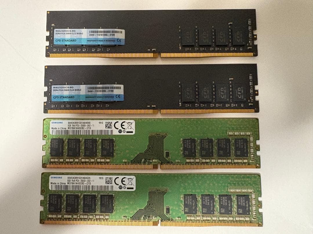 DDR4 メモリ 8GB×4枚（知識がないため念のためジャンク品）