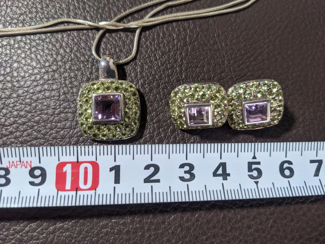 ヴィンテージ　アメジスト　ペリドット　ネックレス　イヤリング