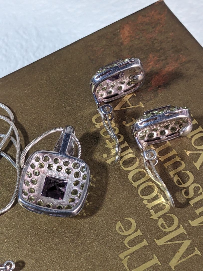 ヴィンテージ　アメジスト　ペリドット　ネックレス　イヤリング