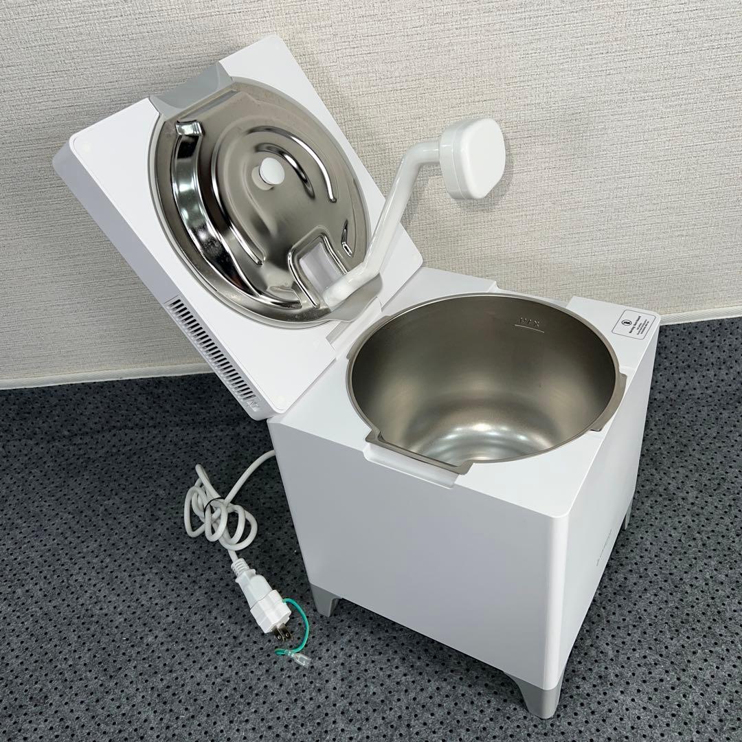 2ヶ月使用 Carepod（ケアポッド） CUBE X50 White ホワイト