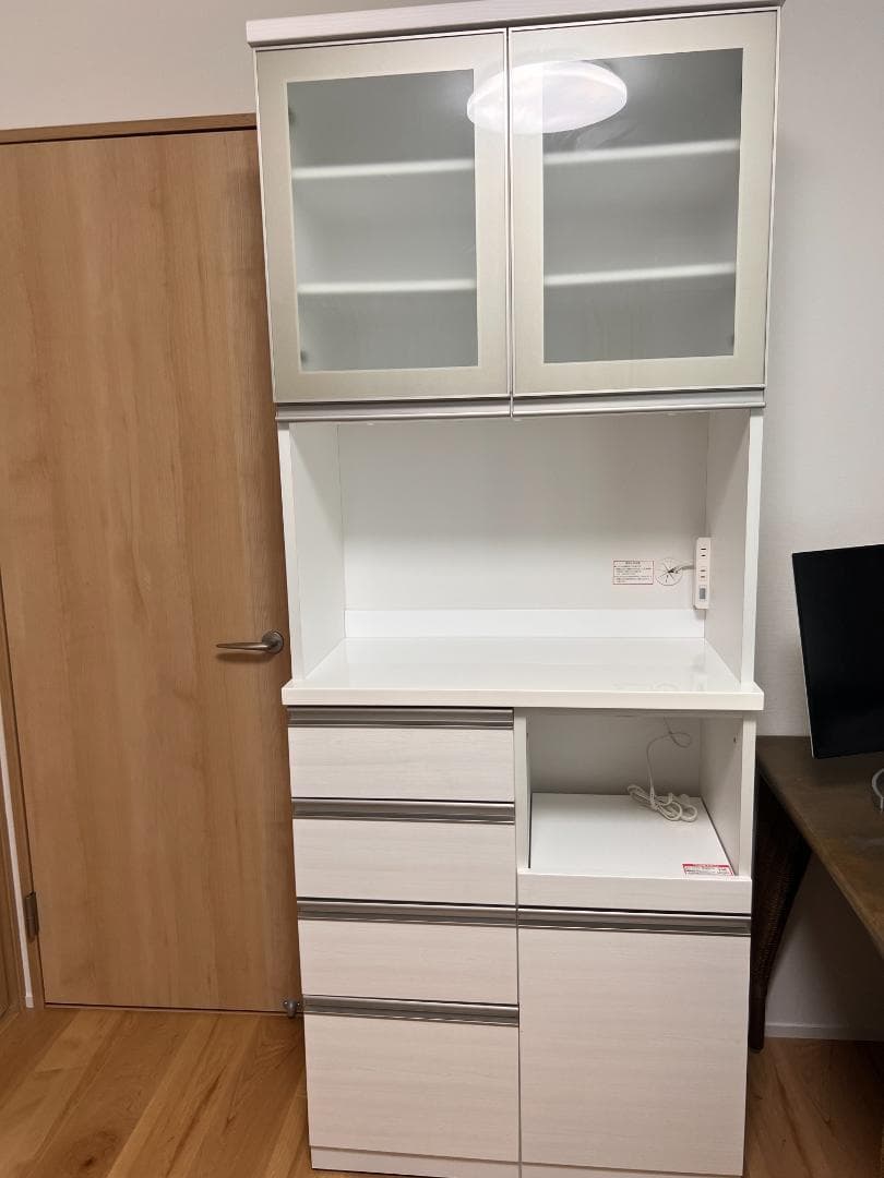 ニトリ　キッチンボード　リガーレ８０　ホワイト