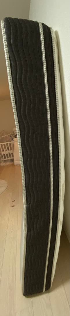 シモンズ　Beautyrest クイーンマットレス