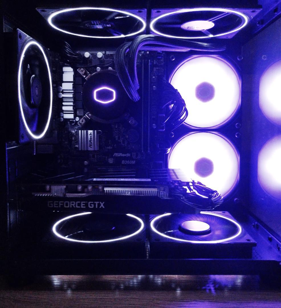 ゲーミングPC/i7 8700/GTX1660Ti/16G/SSD512G/水冷