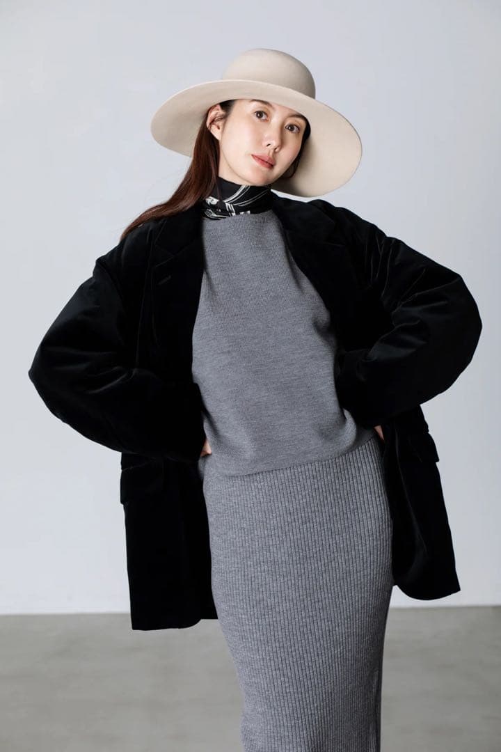 MY WEAKNESS 2025AW VELVET JACKET 新品タグ付き