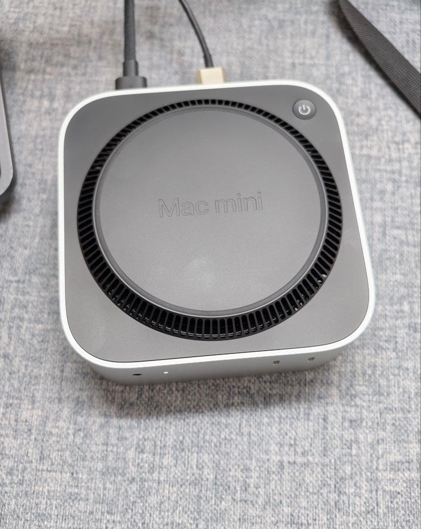 Apple Mac mini シルバー M4 16+256