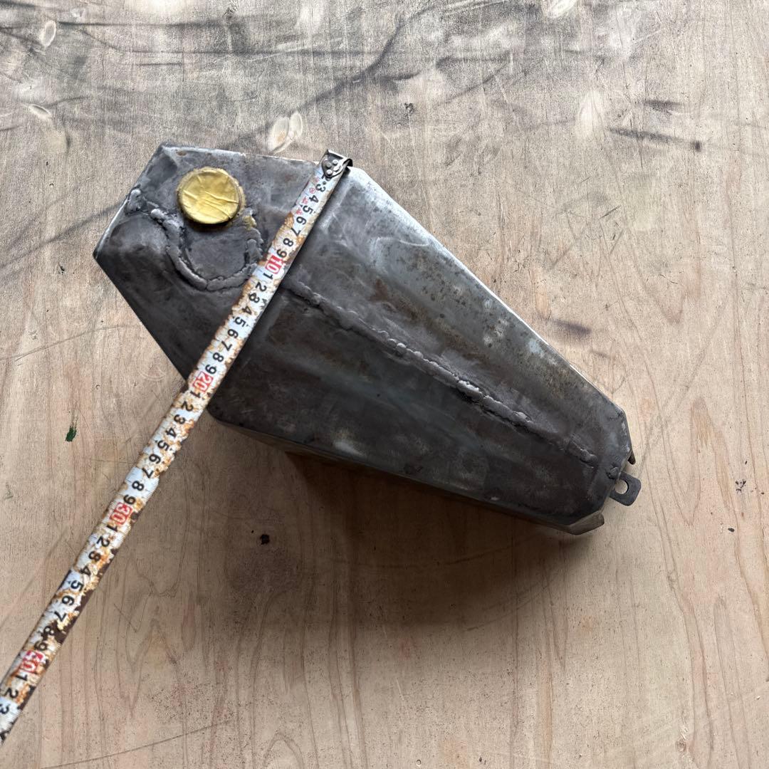 コフィンタンク　塗装無し