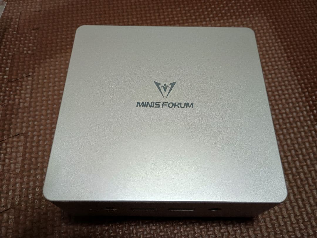 MINIS FORUM UN100L ミニPC
