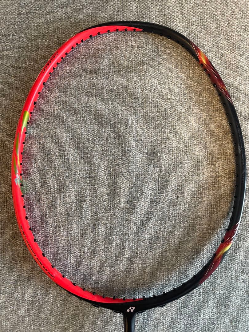 【4ug5】アストロクス77バドミントン　ヨネックス