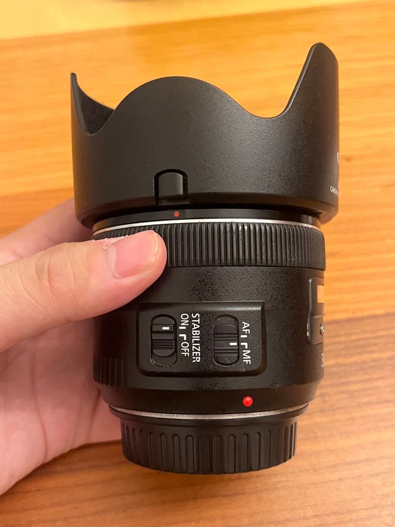 トルクぁ 並品　Canon EF 35mm IS USM