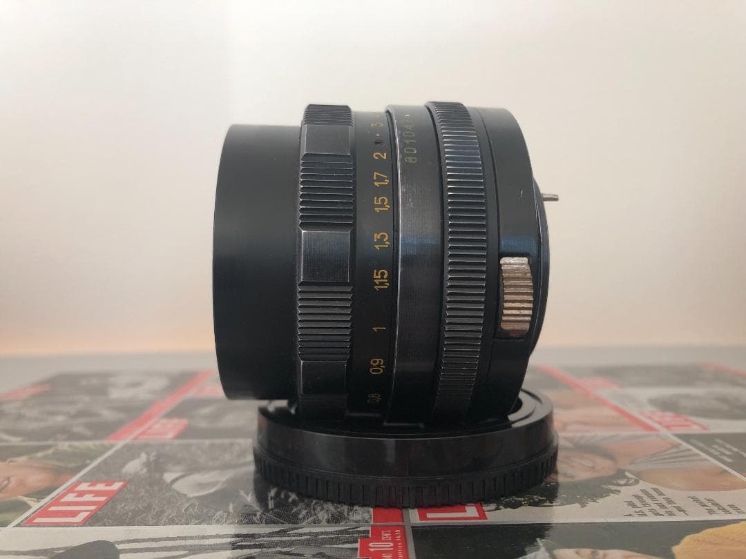 HELIOS ヘリオス 44M 58mm F2 M42マウント ぐるぐるボケ