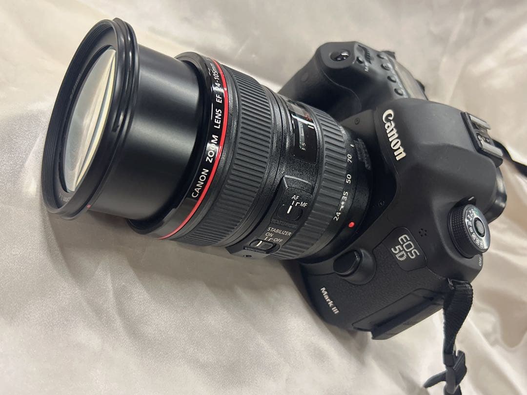 Canon EOS 5D Mark III + レンズ2本 + アクセサリー