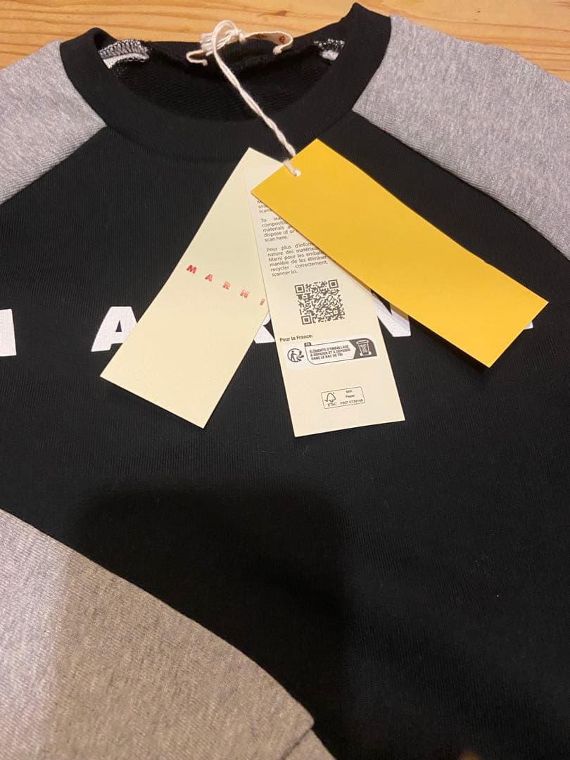 MARNI ロゴ トレーナー 黒/グレー