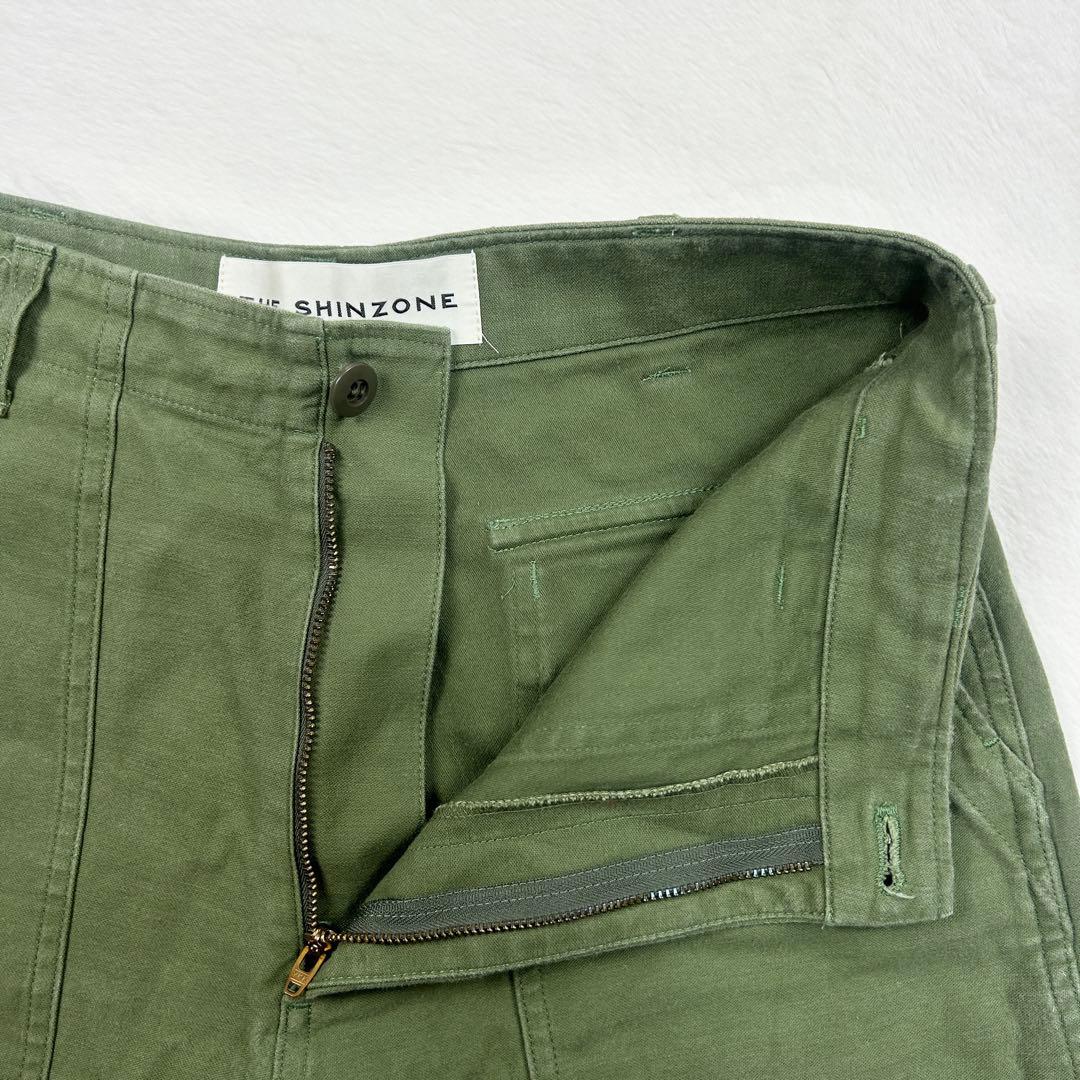 b1365✨美品✨【Shinzone】ベイカーパンツ　希少サイズ　40　カーキ
