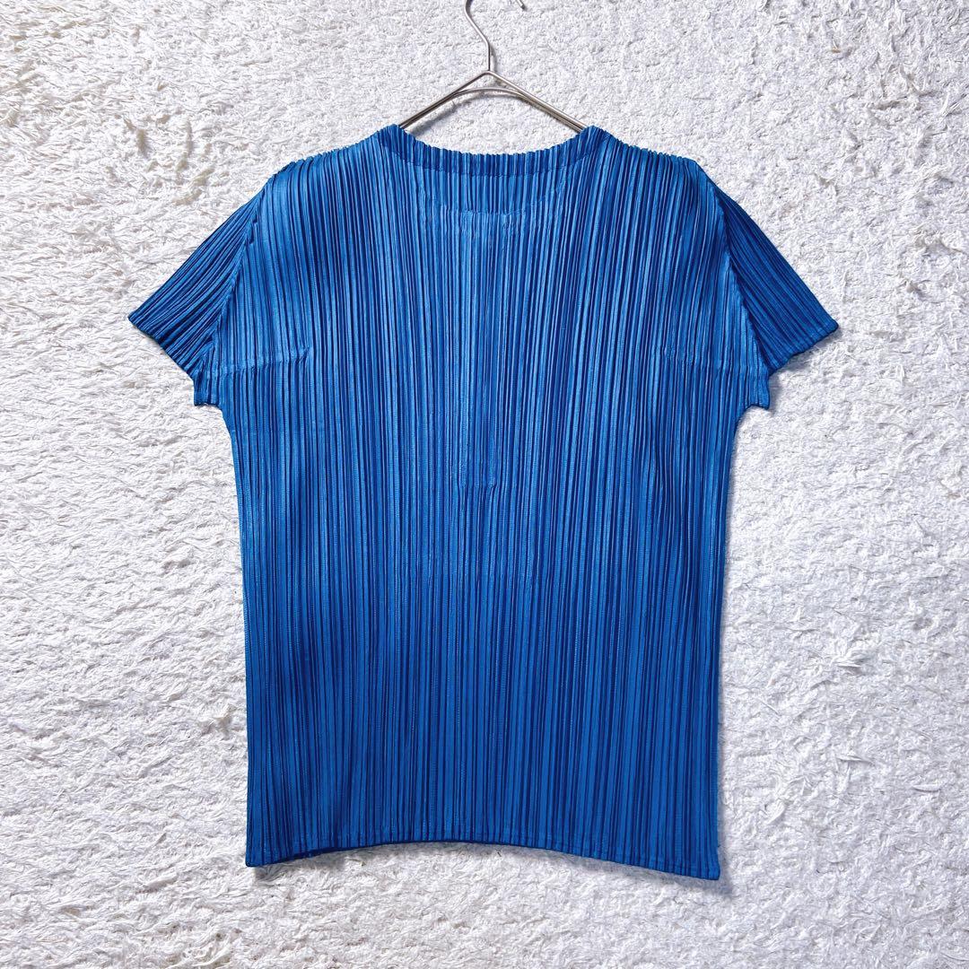 プリーツプリーズ　イッセイミヤケ　クルーネックカットソー　ブルー　size3