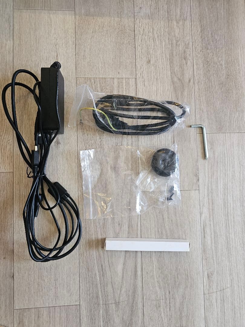 HUION KAMVAS 22 液晶ペンタブレット本体