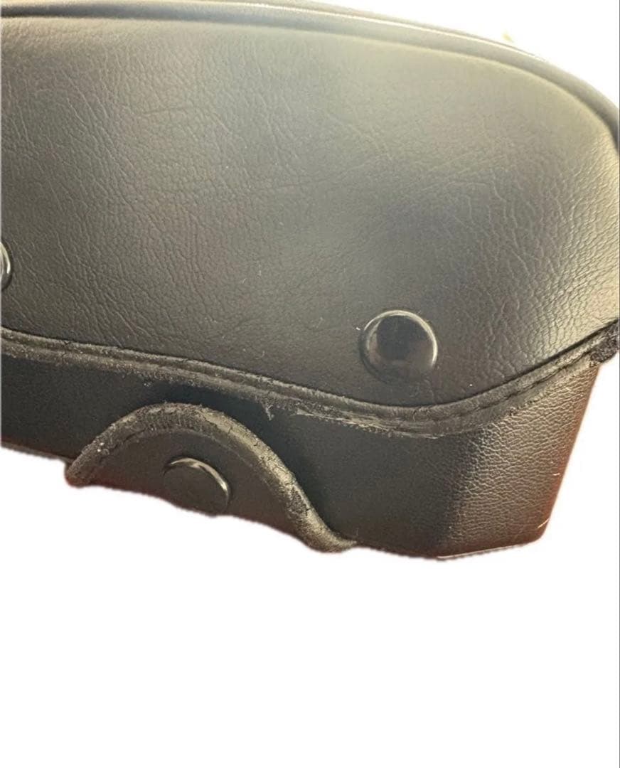 Nikon ニコン　FE10 フィルム一眼レフカメラ