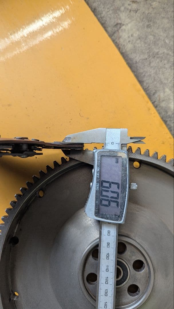 Sメタルクラッチ　軽量フラホ　カバー アルトワークス、ラパン、ワゴンRなど