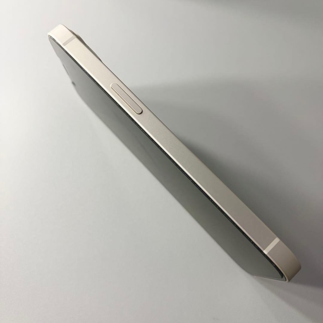 即発送＊ iPhone13 256GB SIMフリー スターライト（ホワイト）