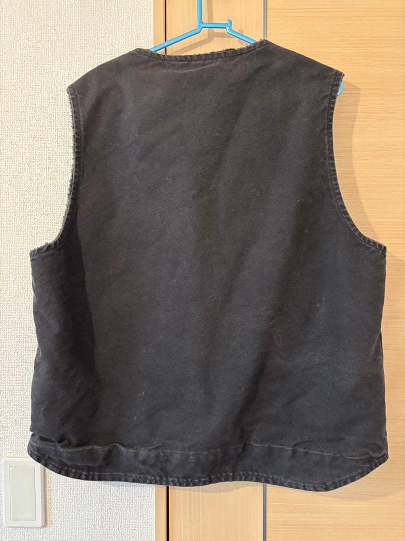 メキシコ製　Carhartt ブラック ベスト