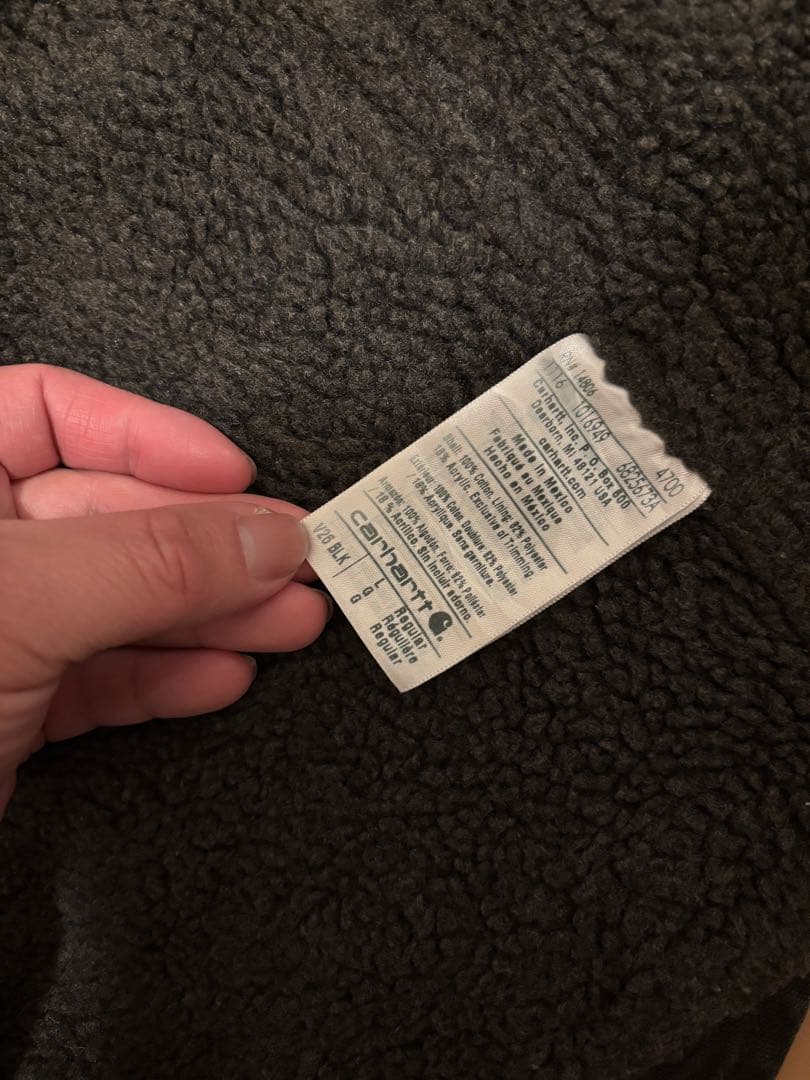 メキシコ製　Carhartt ブラック ベスト