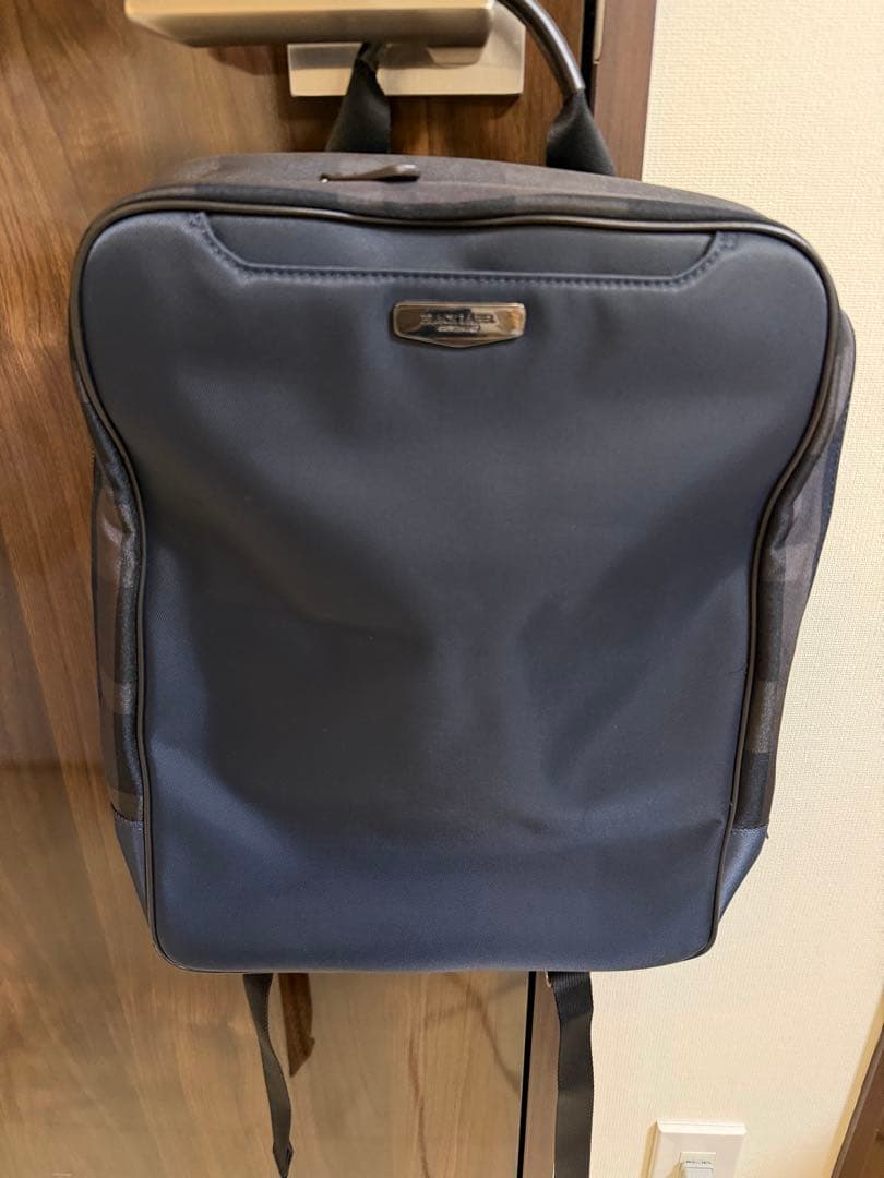 パニッキュ様ブラックレーベル　クレストブリッジ　スリムビジネスバッグパック