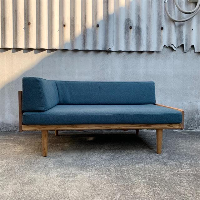 momonatural（モモナチュラル）のDAYSOFA2シーターミディアム