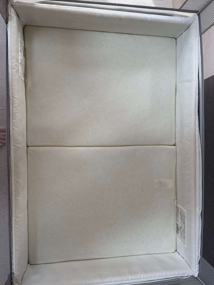 マットレス付き！アップリカ ココネルエアーABベビーベッド グレーベアー