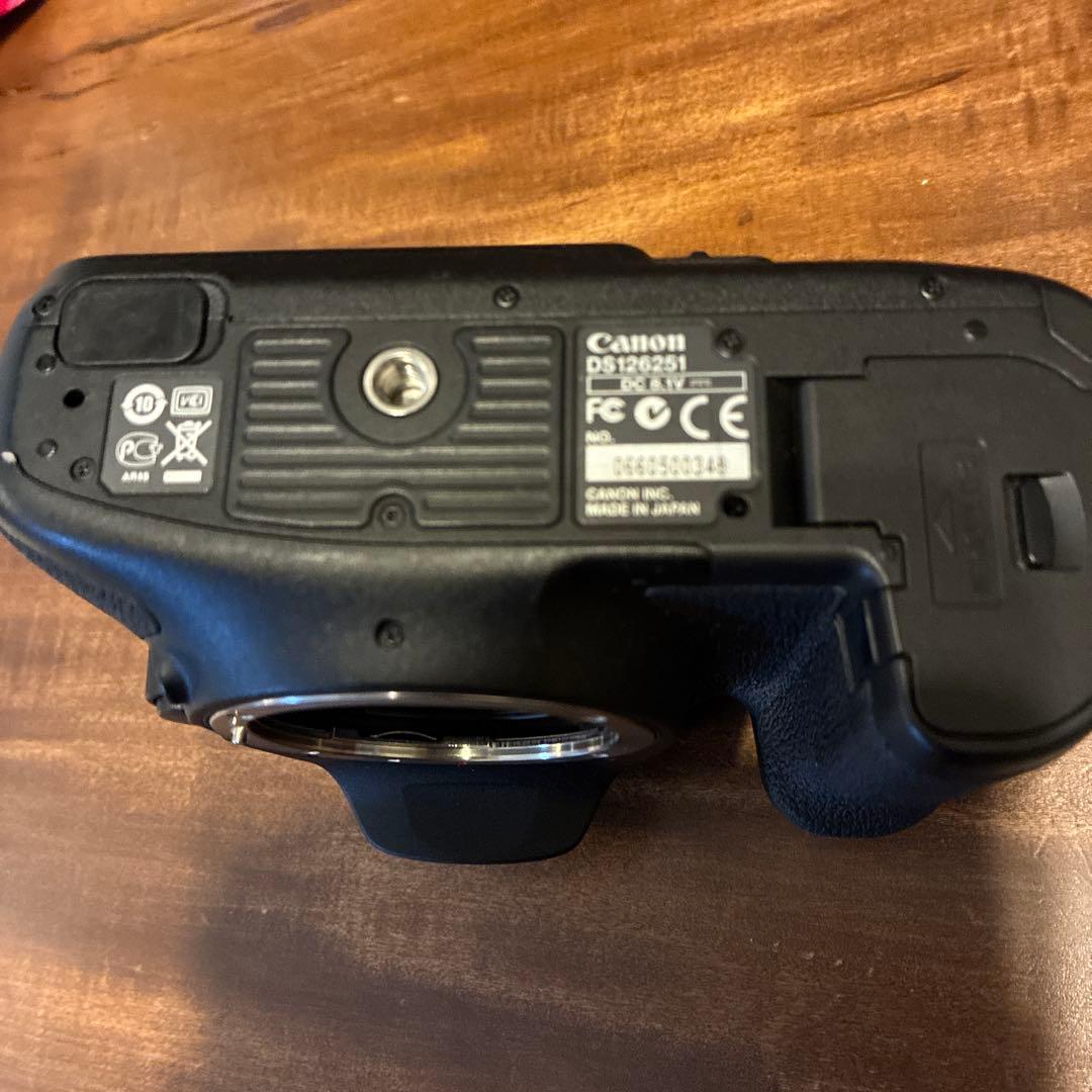 デジタルカメラ Canon EOS7D