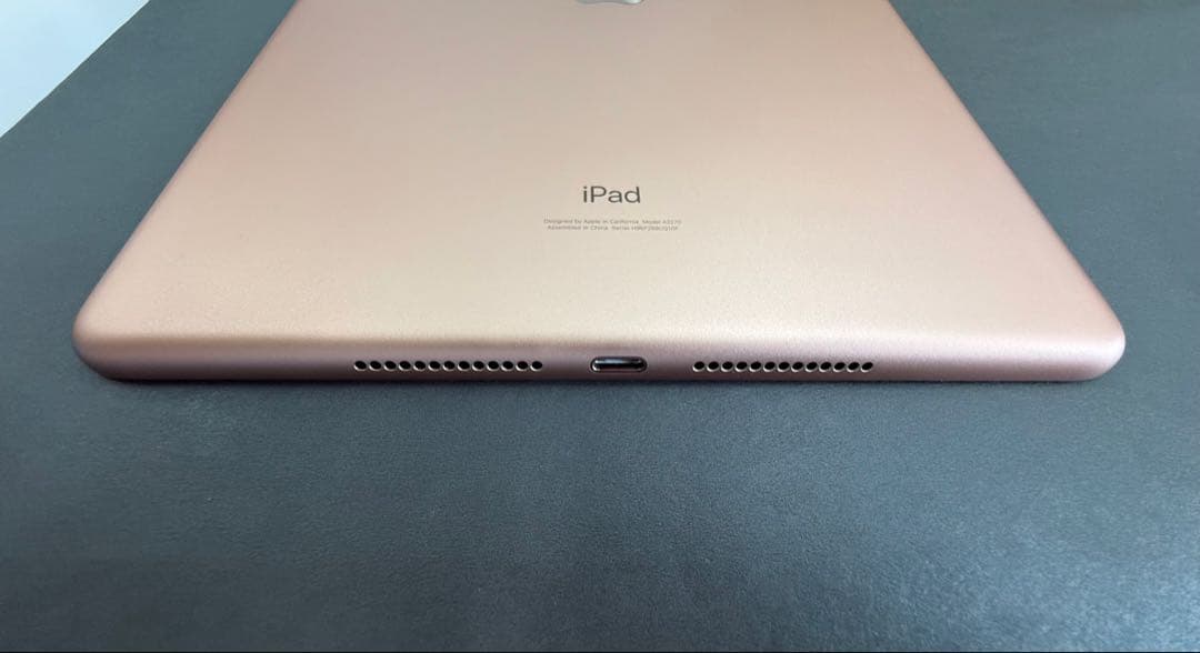 美品 Apple iPad 第8世代 32GB