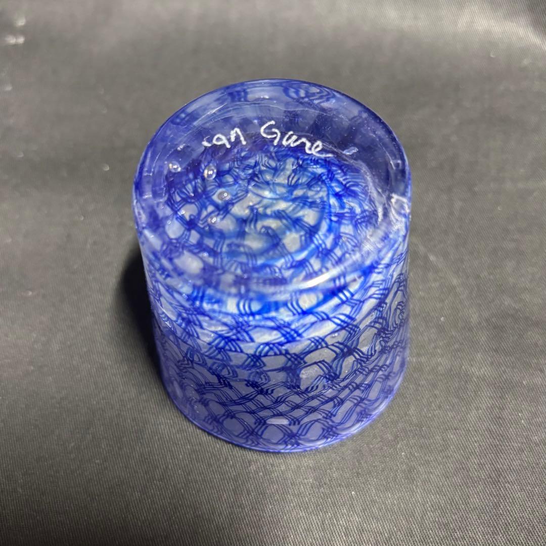 コアガラス　小暮紀一　冷酒杯　レース文様　青　ぐい呑　おちょこ　トンボ玉