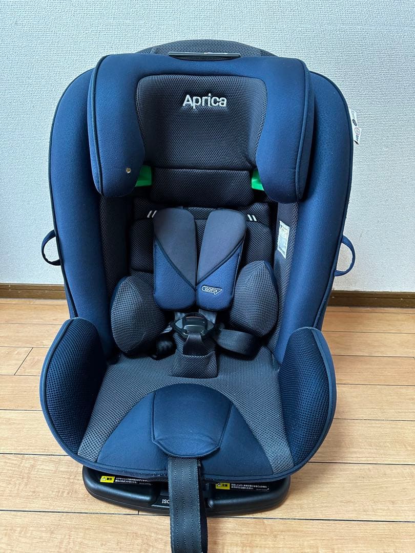 アップリカ　フォームフィット　ISOFIX360°セーフティー　ネイビー