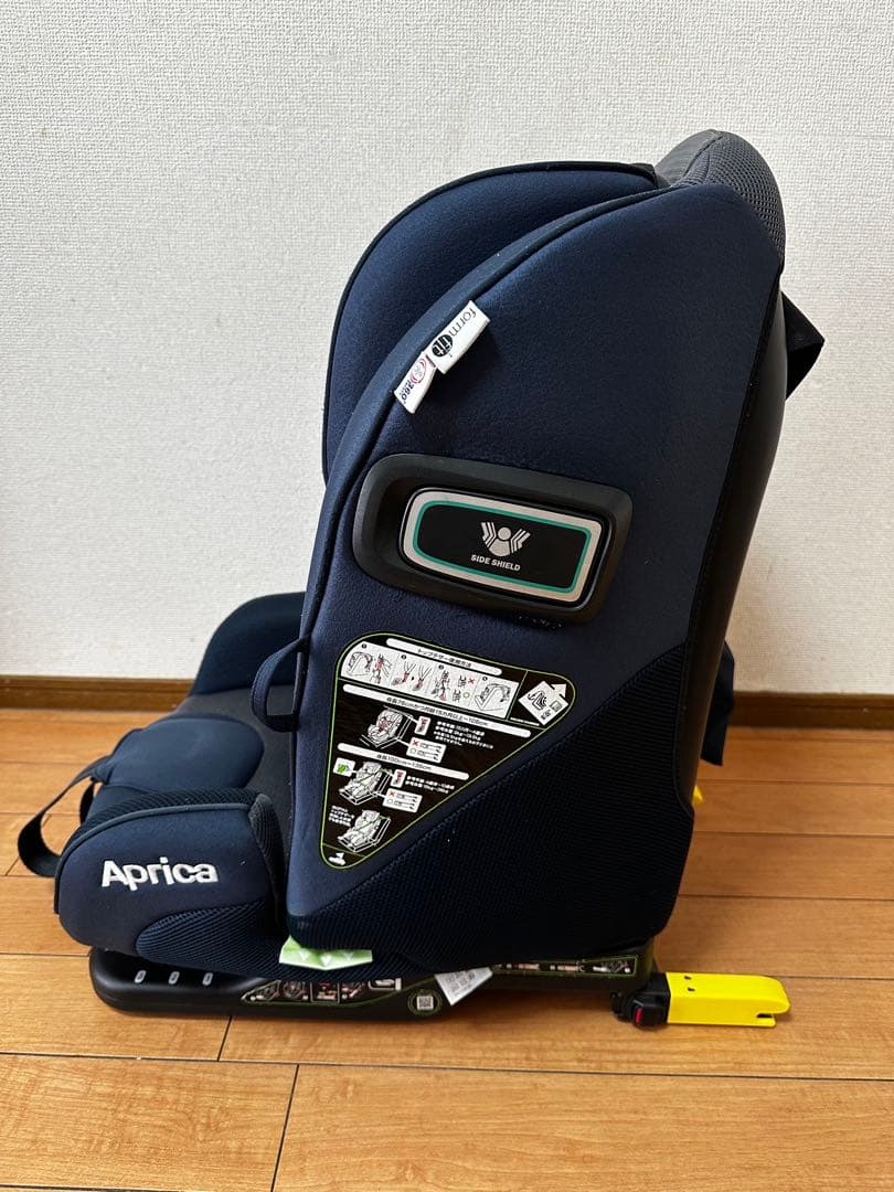 アップリカ　フォームフィット　ISOFIX360°セーフティー　ネイビー
