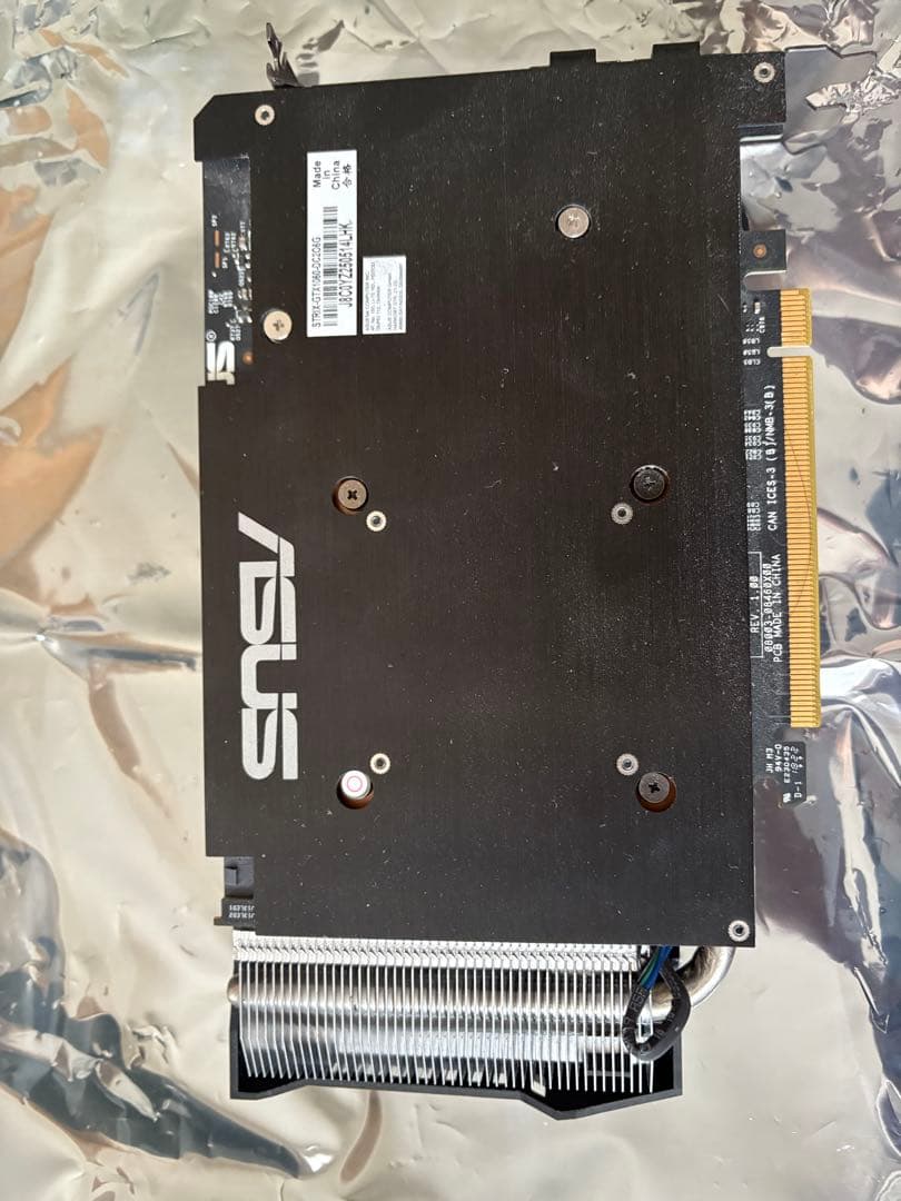 ASUS STRIX GAMING GTX 1060 OC Ed 値下げ中