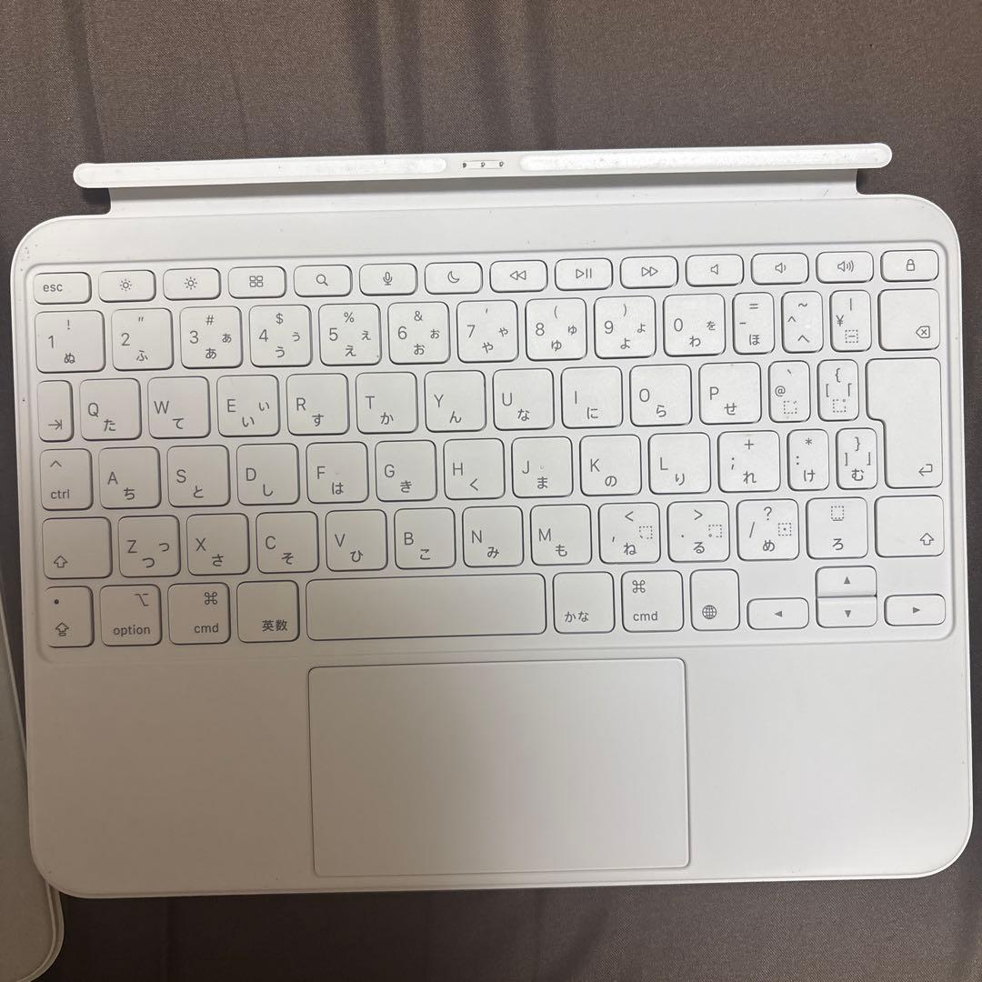 Apple iPad Magic Keyboard Folio （A16）