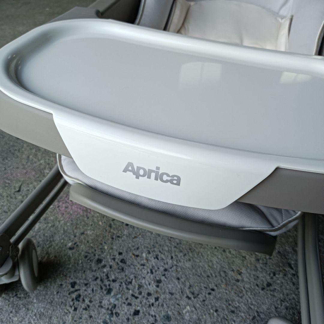 m090101fk Aprica アップリカ 手動 ハイローチェア ユラリズム