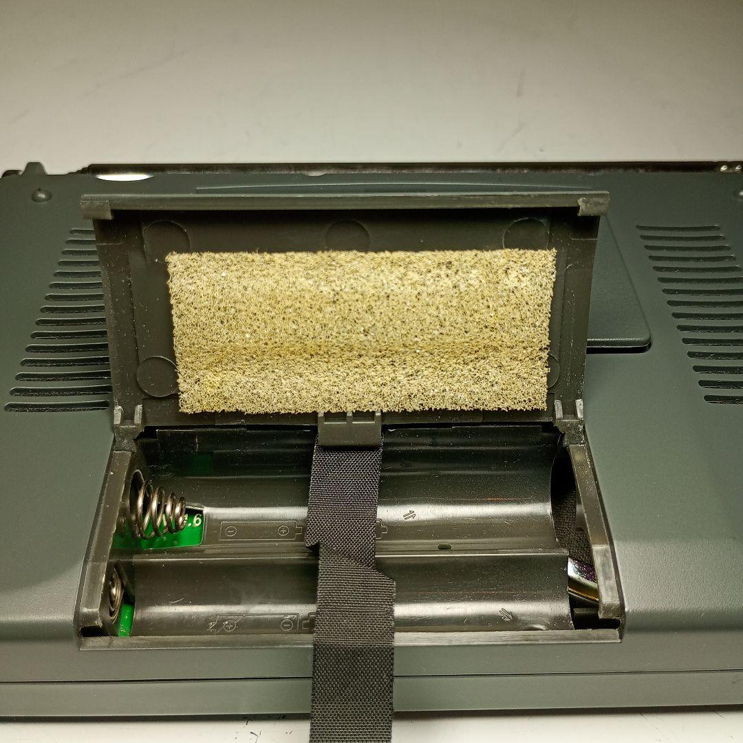 DEGEN 高感度BCLラジオ DE1103 動作品。 ブックサイズです