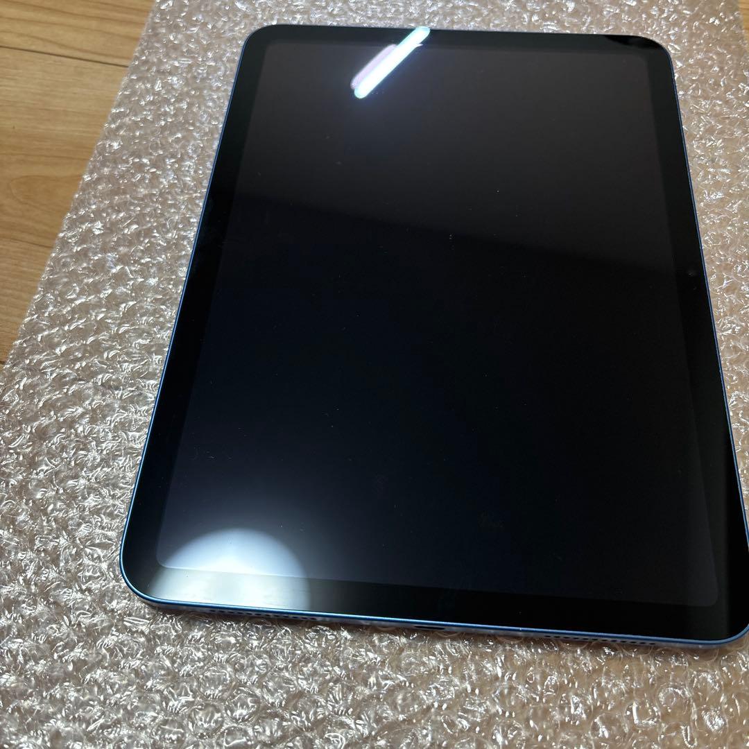 iPad 第10世代 256GB Wi-Fi 本体のみ / 1年使用・美品
