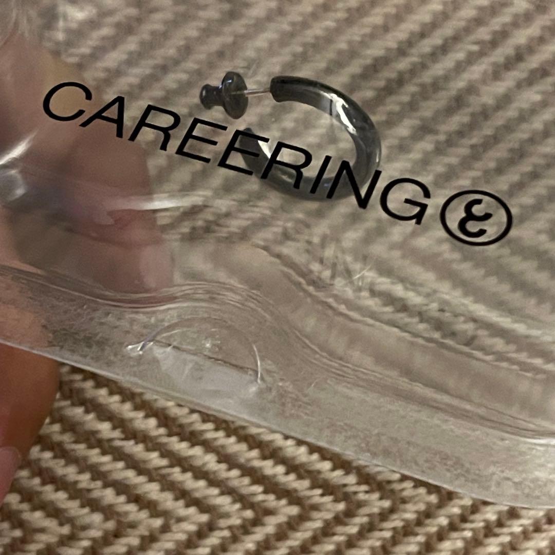 【破格】CAREERING ブラック フープピアス