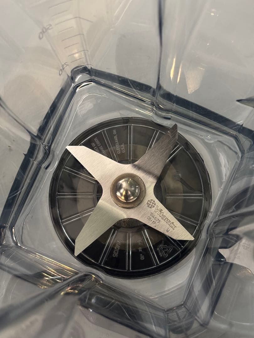 VITAMIX TNC5200 ミキサー　 VM0111 ブラック中古美品