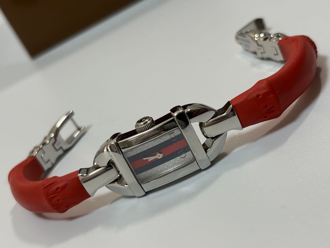 GUCCI バンブー 6800L レディース腕時計 YA068552