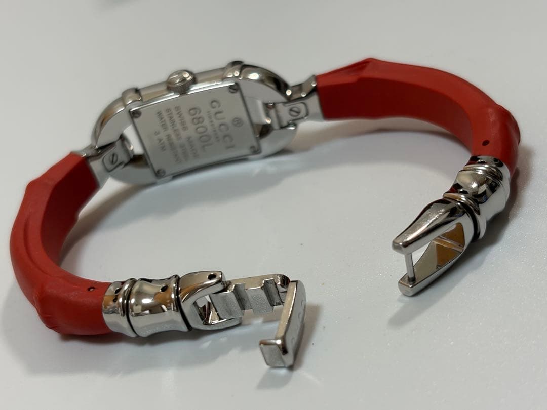 GUCCI バンブー 6800L レディース腕時計 YA068552