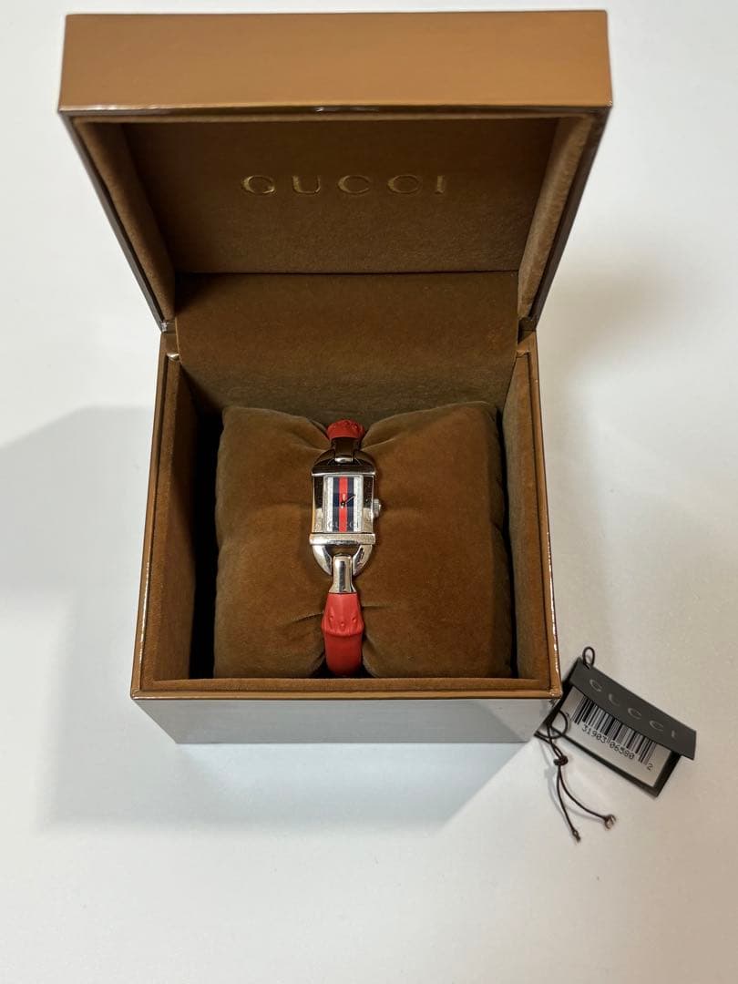 GUCCI バンブー 6800L レディース腕時計 YA068552