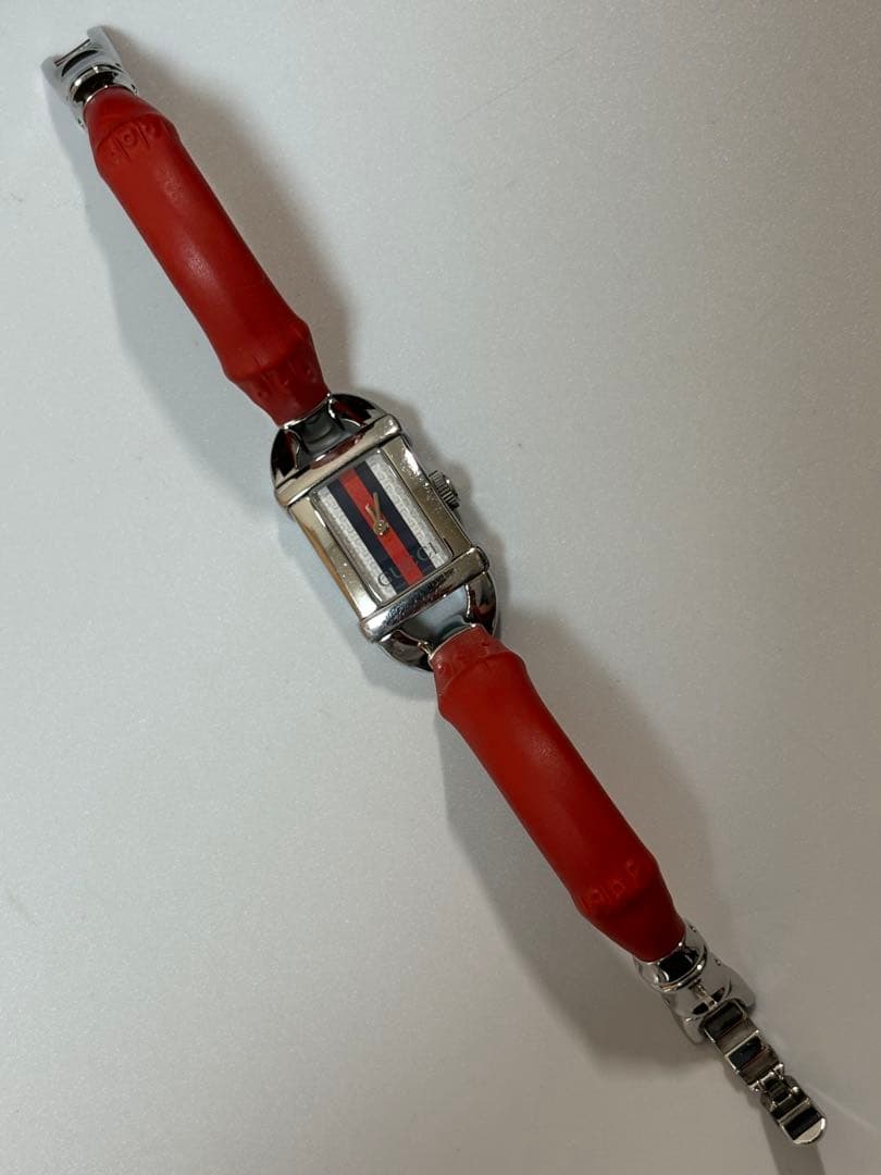 GUCCI バンブー 6800L レディース腕時計 YA068552