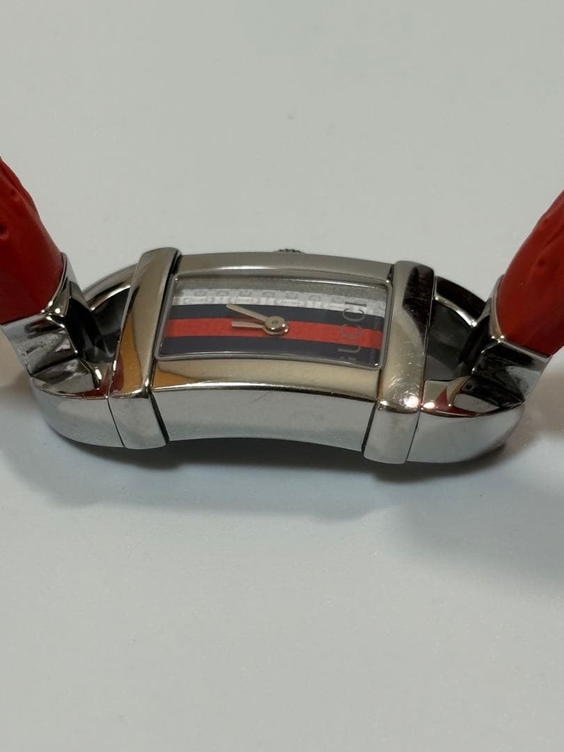 GUCCI バンブー 6800L レディース腕時計 YA068552